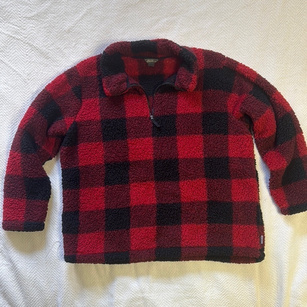Eddie Bauer women’s fuzzy fleece sweater. Zipper collar. Size XL. Cabincore